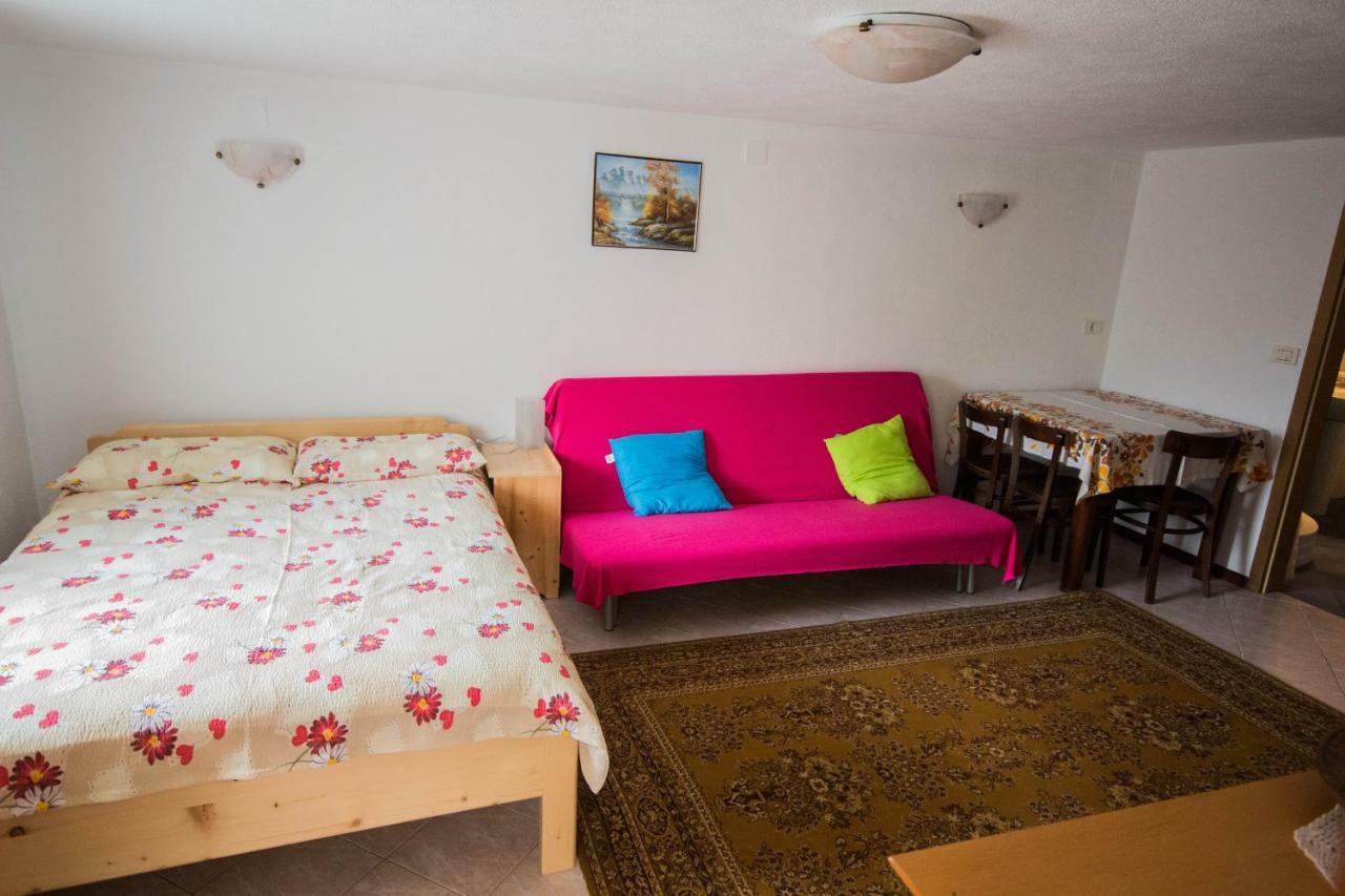 Апартаменты Apartma Kukc II Бовец Экстерьер фото