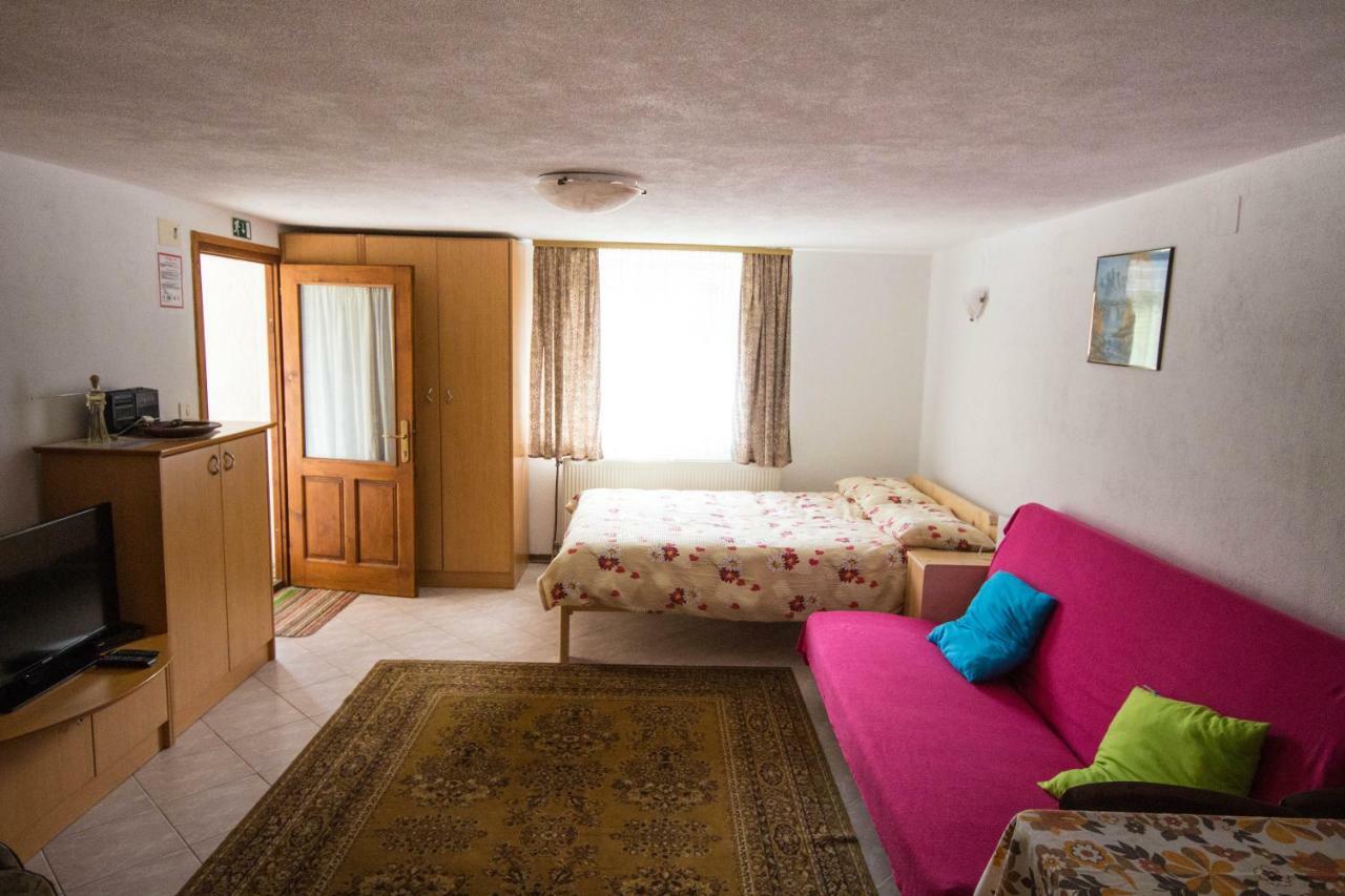 Апартаменты Apartma Kukc II Бовец Экстерьер фото