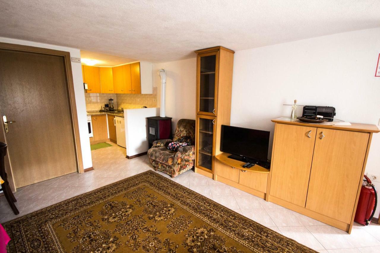 Апартаменты Apartma Kukc II Бовец Экстерьер фото